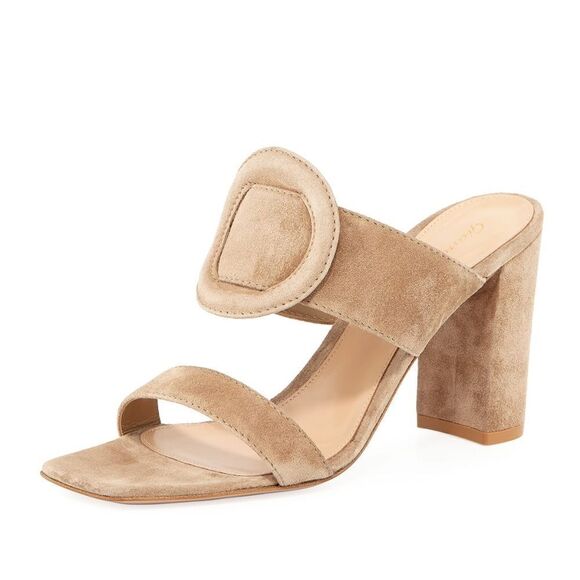 Gianvito Rossi  - Picture 8 of 11